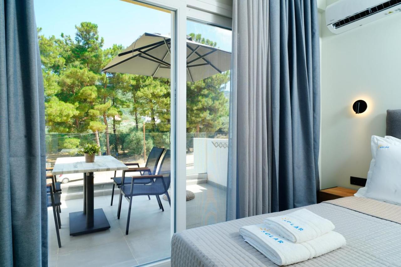 Solar Suites Szkála Rahoníu Kültér fotó